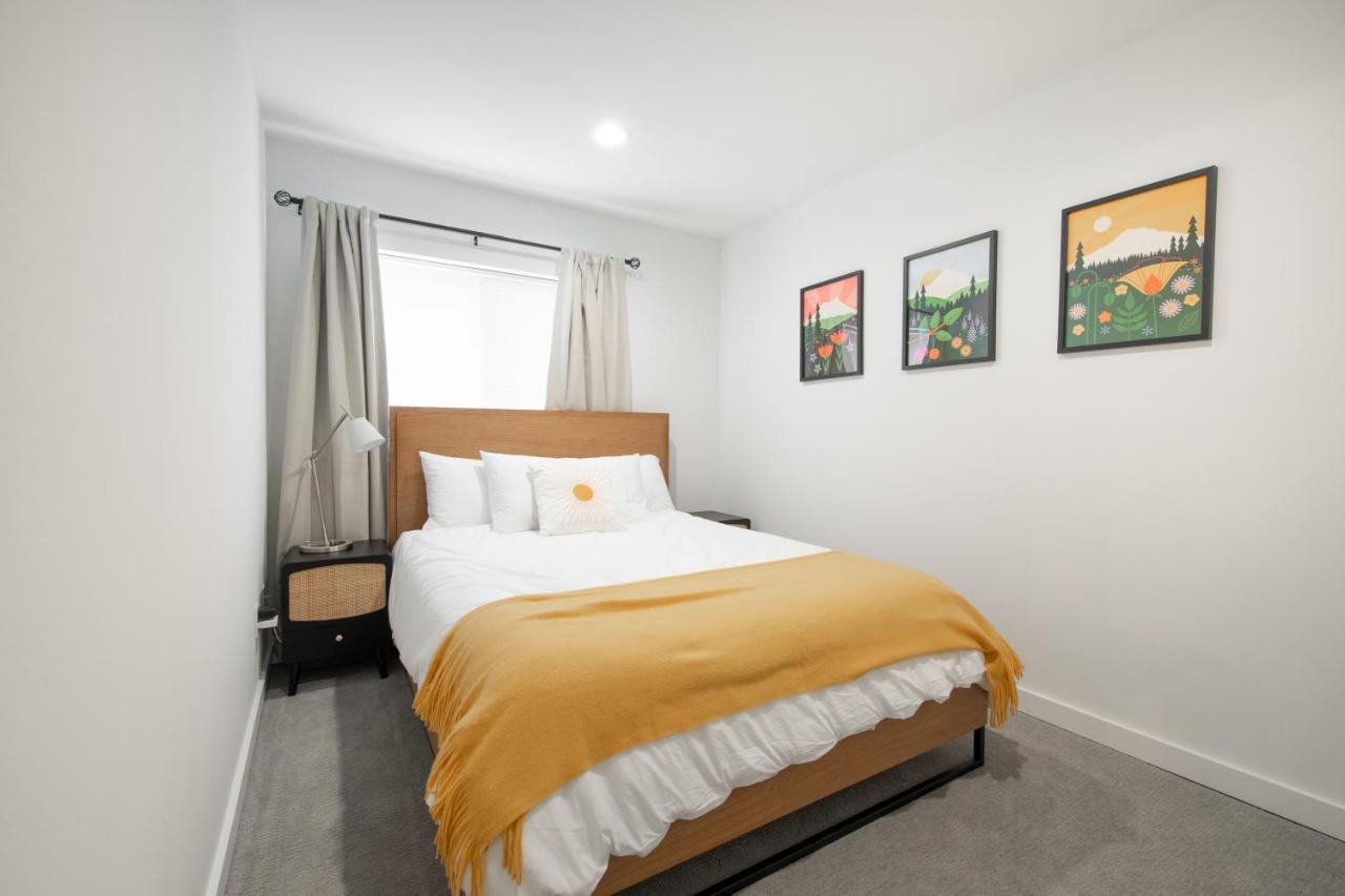 Ballard Home Base - Comfy Modern House In Seattle Bagian luar foto